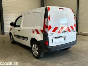 Fourgon avec parois et toit rigide Renault Kangoo