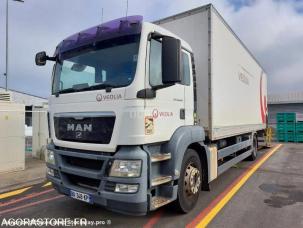 Fourgon avec parois et toit rigide MAN 19.400