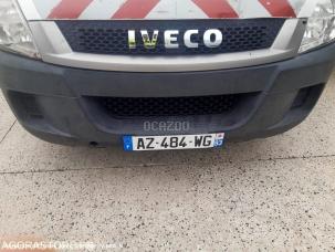 Fourgon avec parois et toit rigide Iveco 35S13