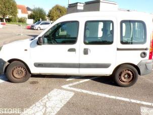 Fourgon avec parois et toit rigide Renault Kangoo