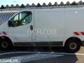 Fourgon avec parois et toit rigide Renault Trafic