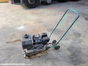 Compacteur à main nc