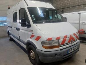 Fourgon avec parois et toit rigide Renault Master