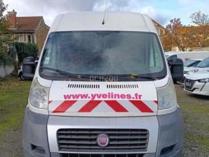 Fourgon avec parois et toit rigide Fiat Ducato