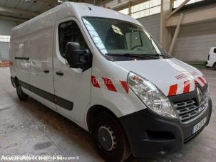 Fourgon avec parois et toit rigide Renault Master