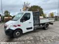 Fourgon avec parois et toit rigide Renault Master