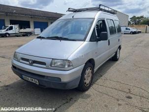 Autobus Peugeot Expert