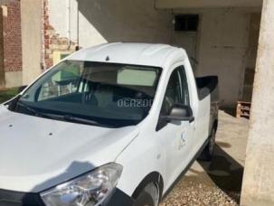 Fourgon avec parois et toit rigide Dacia DOKKER