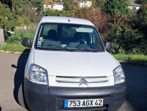 Fourgon avec parois et toit rigide Citroën Berlingo