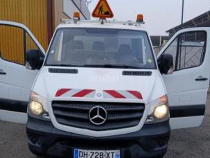 Fourgon avec parois et toit rigide Mercedes Sprinter