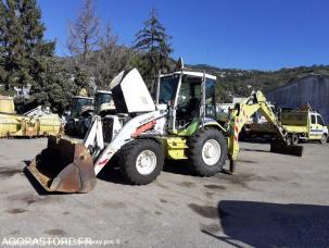 Tractopelle rigide Volvo bl71