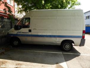 Fourgon avec parois et toit rigide Citroën Jumper