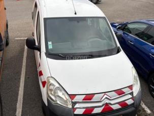 Fourgon avec parois et toit rigide Citroën Berlingo
