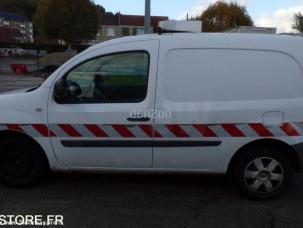 Fourgon avec parois et toit rigide Renault Kangoo