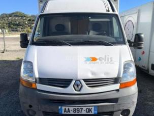 Fourgon avec parois et toit rigide Renault Master