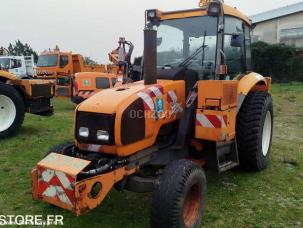 Tracteur agricole Renault ERGOS 85