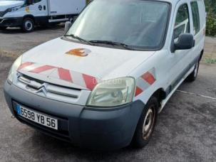 Fourgon avec parois et toit rigide Citroën Berlingo
