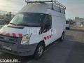 Fourgon avec parois et toit rigide Ford Transit