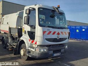 Voirie Renault Midlum