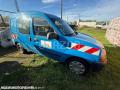 Fourgon avec parois et toit rigide Renault Kangoo