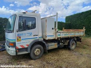 Benne basculante de chantier et de TP Mercedes B 918