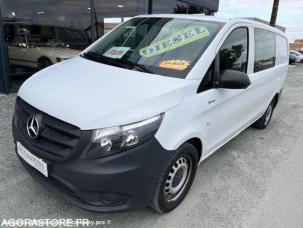 Fourgon avec parois et toit rigide Mercedes Vito