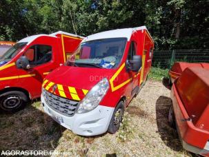 Ambulance (pour personne couchée) nc Master 