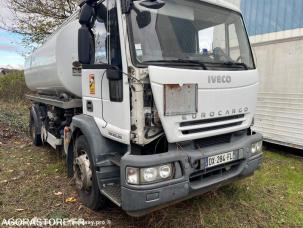 Citerne à produits chimiques Iveco Eurocargo