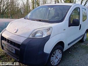 Fourgon avec parois et toit rigide Fiat Fiorino