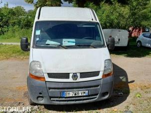 Fourgon avec parois et toit rigide Renault Master