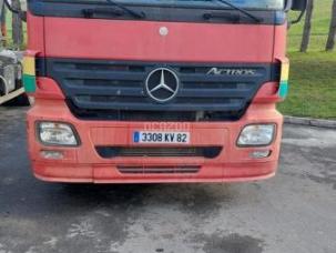 Pour semi-remorque Mercedes 1844