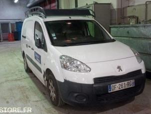 Fourgon avec parois et toit rigide Peugeot Partner