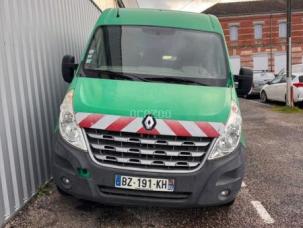 Fourgon avec parois et toit rigide Renault Master
