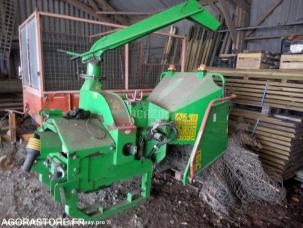 Broyeur de branches nc Chipmaster PTO 220