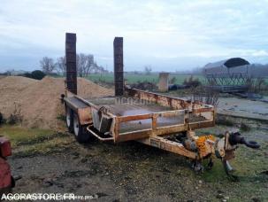 Porte-engins Gourdon