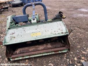 Broyeur de branches Desvoys 2101