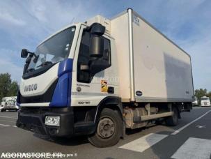Fourgon avec parois et toit rigide Iveco 100E19