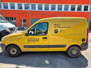 Fourgon avec parois et toit rigide Renault Kangoo