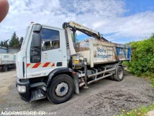Benne basculante de chantier et de TP Iveco 160E22