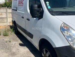 Fourgon avec parois et toit rigide Renault Master