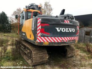 Pelle  Volvo EC160