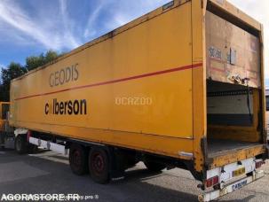 Fourgon avec parois et toit rigide Krone SZK