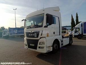 Pour semi-remorque MAN 19.470