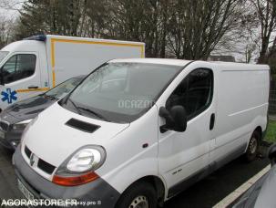 Fourgon avec parois et toit rigide Renault Trafic