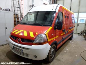 Fourgon avec parois et toit rigide Renault Master