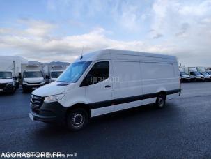 Fourgon avec parois et toit rigide Mercedes Sprinter