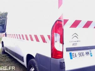 Fourgon avec parois et toit rigide Citroën Jumper