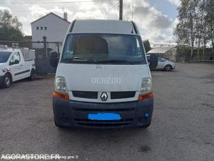 Fourgon avec parois et toit rigide Renault Master