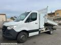 Benne basculante de chantier et de TP Mercedes Sprinter