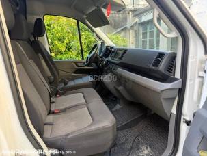 Fourgon avec parois et toit rigide Volkswagen Crafter